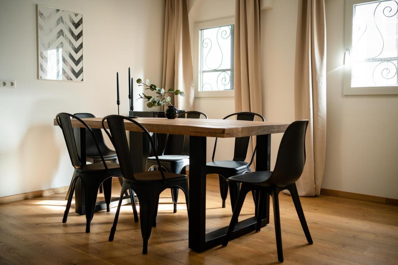 Oldtown Studio Apartment With 2 Bathrooms Дюссельдорф Экстерьер фото